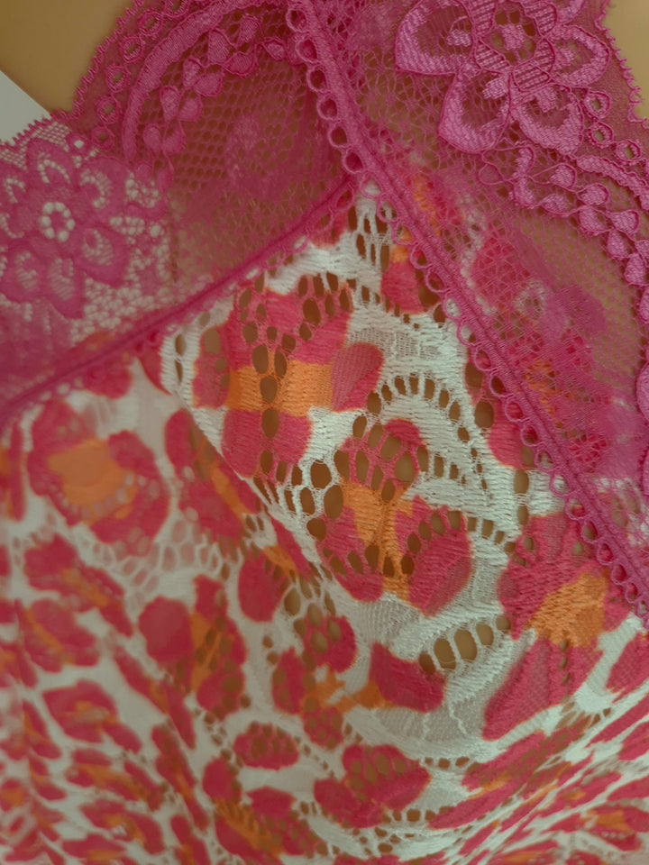 Linzi Lace (Floral) Cami Top (Curvy) - (choose your Colour)