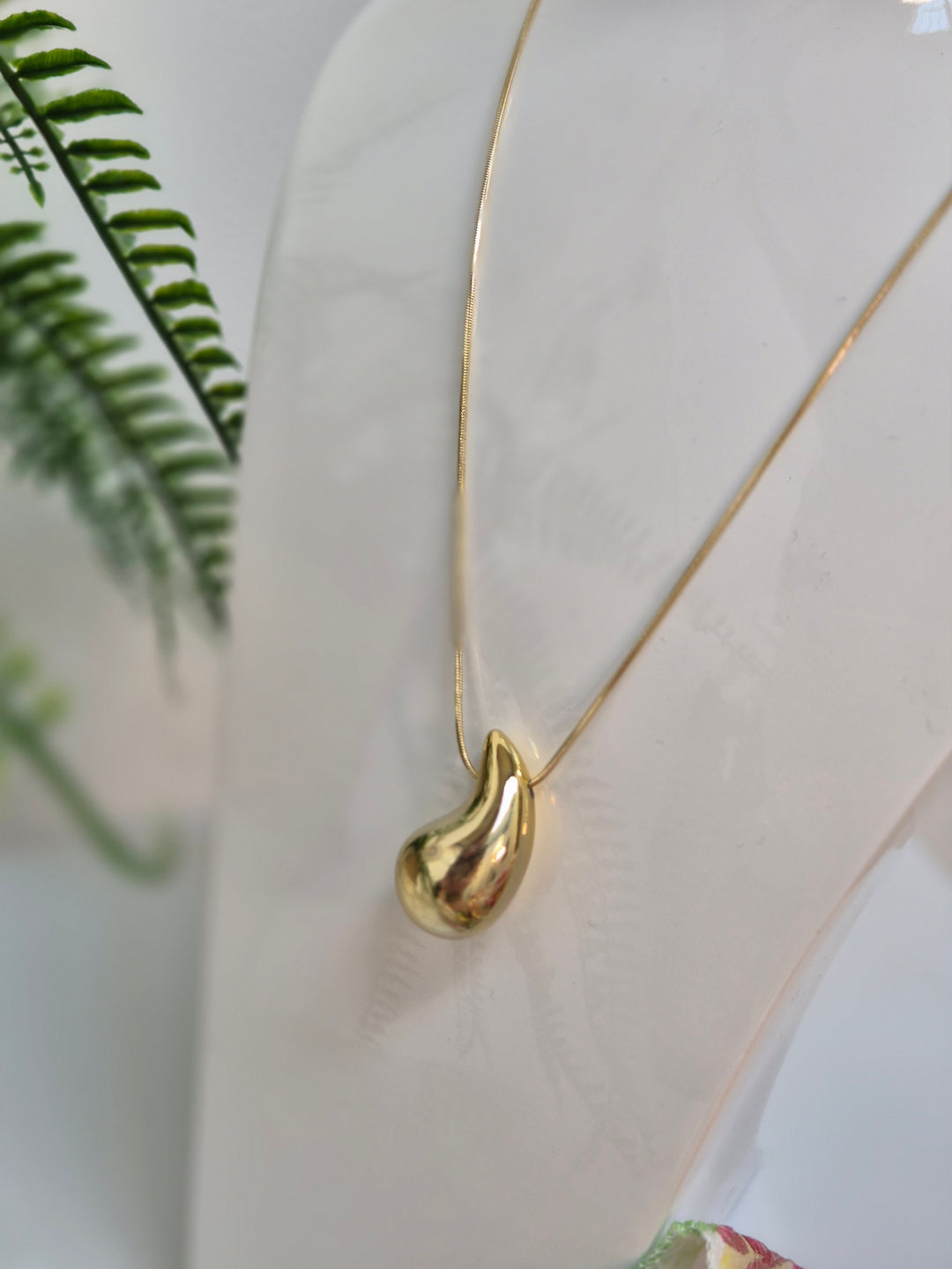 Teardrop Necklace & Earrings Set (Gold Tone)