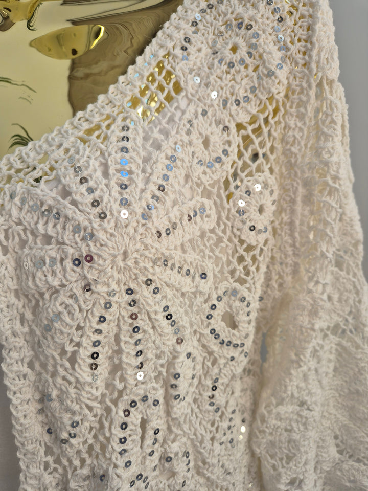 Es Cana Sparkly Shrug (One Size - fits from Size 10 up to Size 16) - White