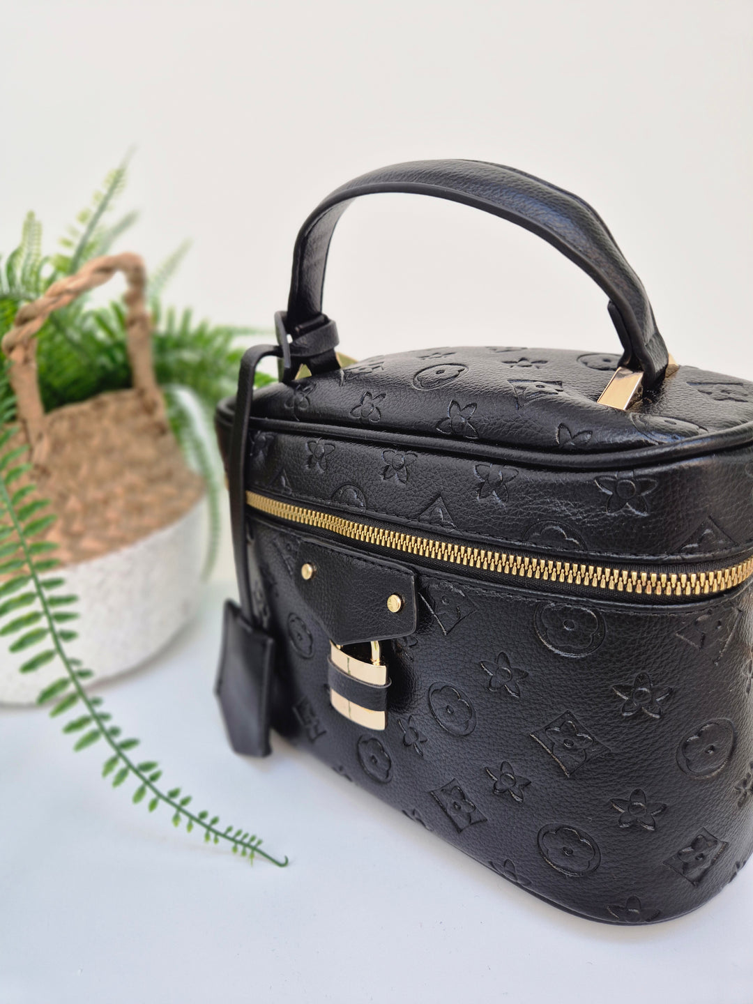 Louisa Bucket Bag - Black