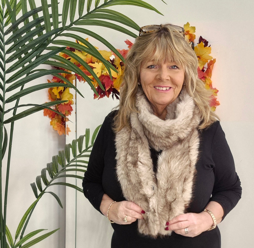 Oslo Faux Fur Long Scarf - Cappuccino