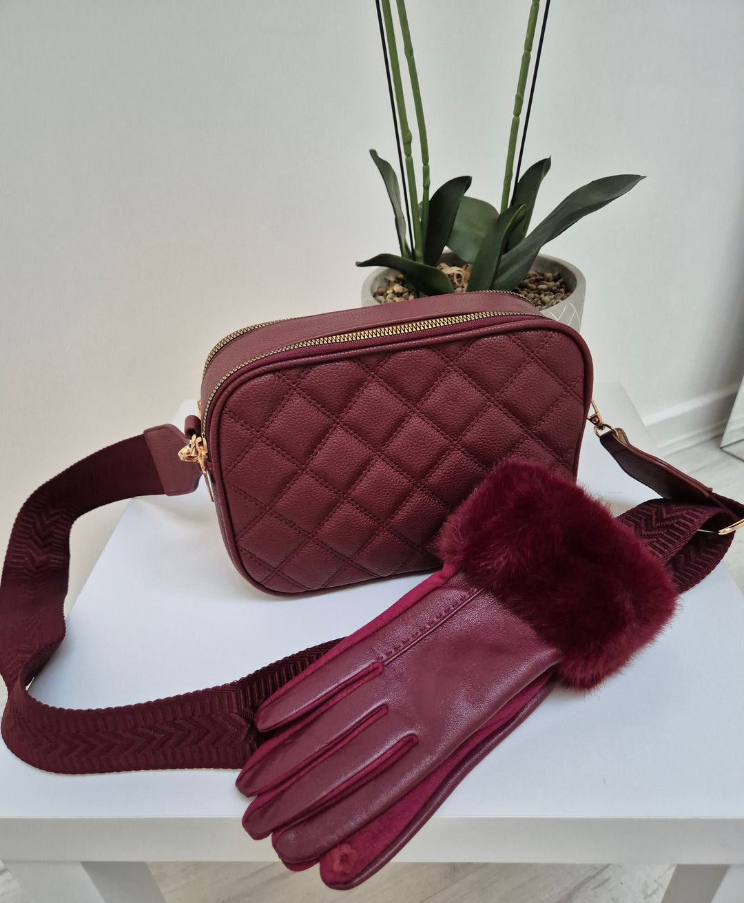 Diamond Quilted Bag - Wine (Gold Tone)