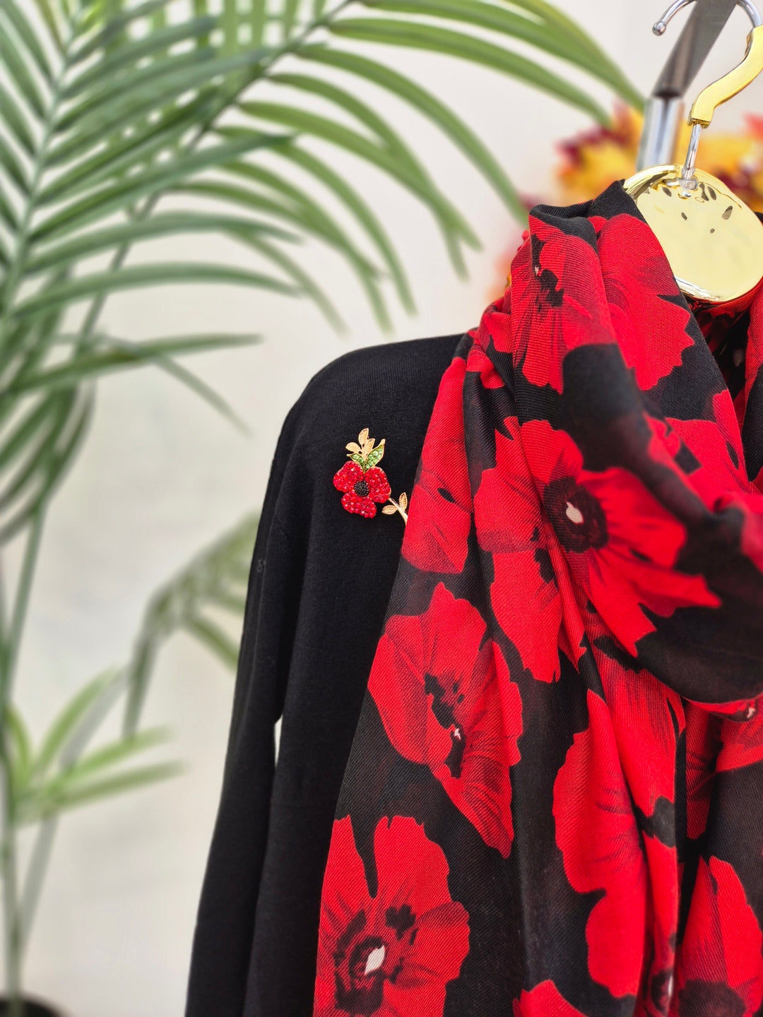 Poppy Oversized Scarf - Black/Red
