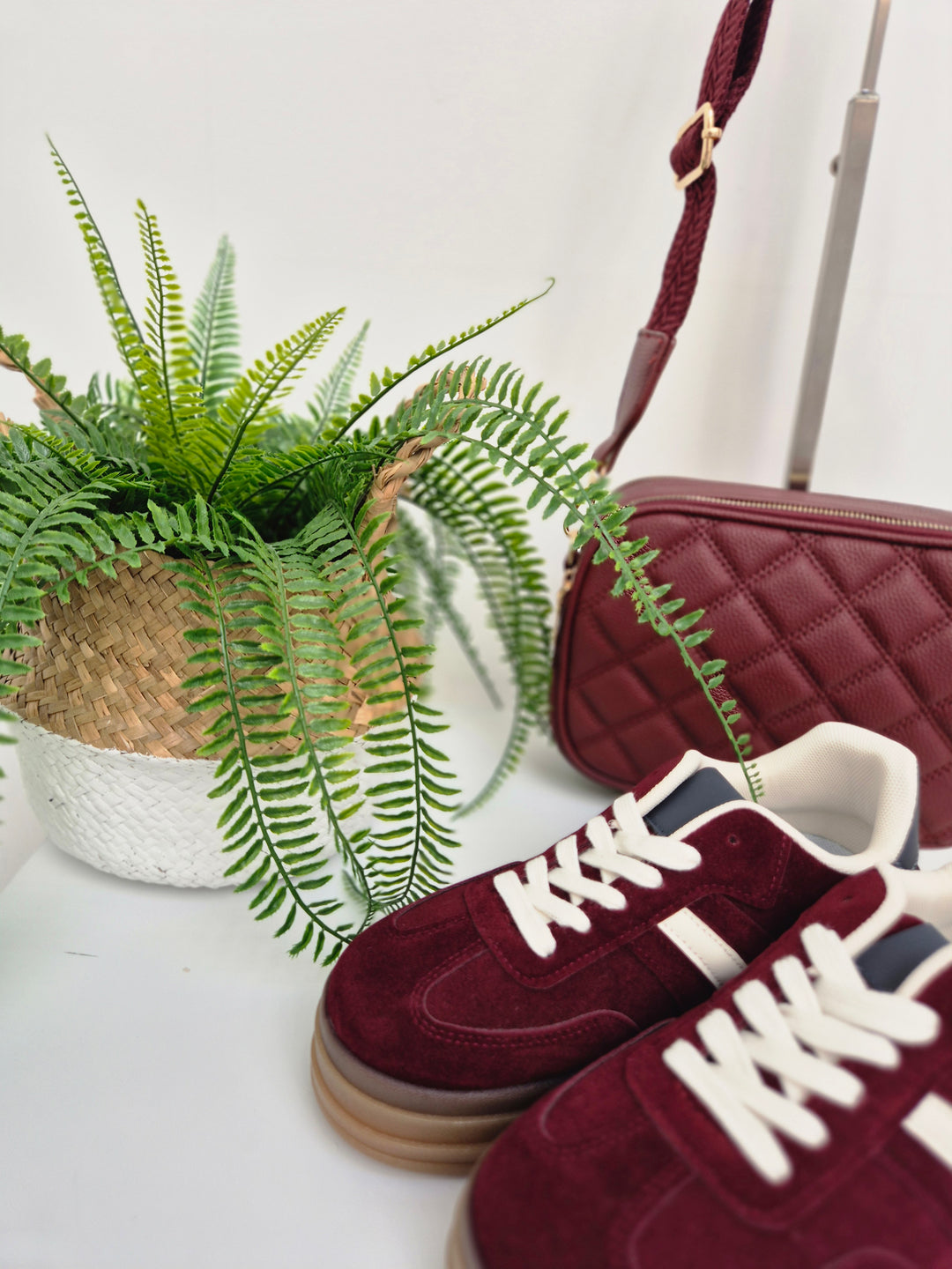 Dakota Chunky Trainers - Wine (choose your Size)