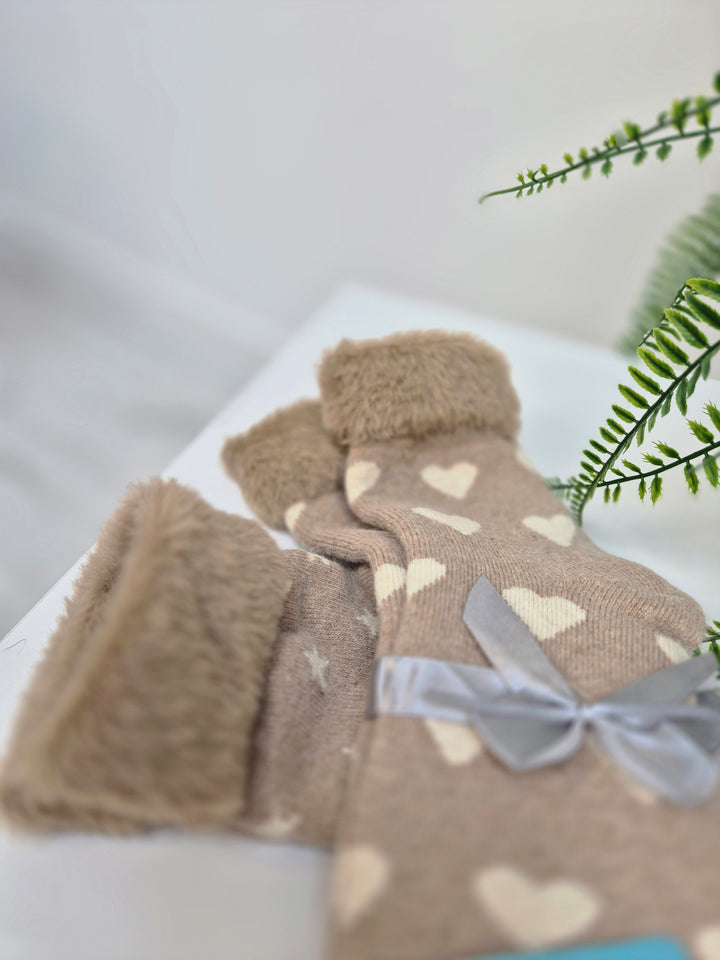 Cosy Fluffy Fur Fur Soft Socks - (choose your Design)