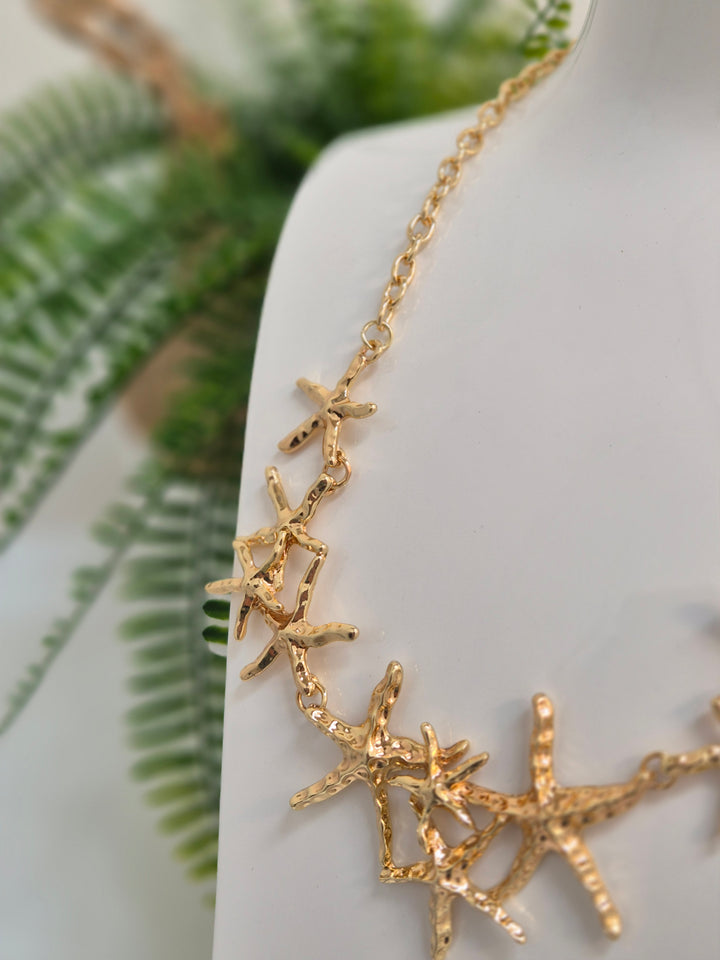 Starfish Necklace - Gold Tone