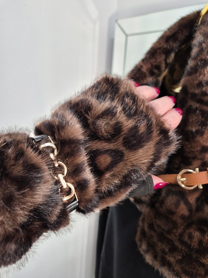 Oslo Faux Fur Scarf - Chocolate Leopard