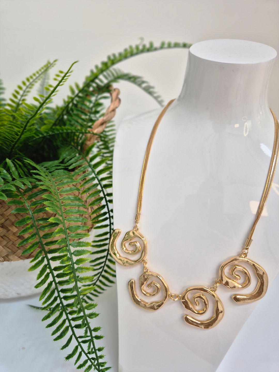 Swirl Necklace - Gold Tone