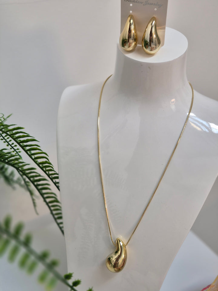 Teardrop Necklace & Earrings Set (Gold Tone)