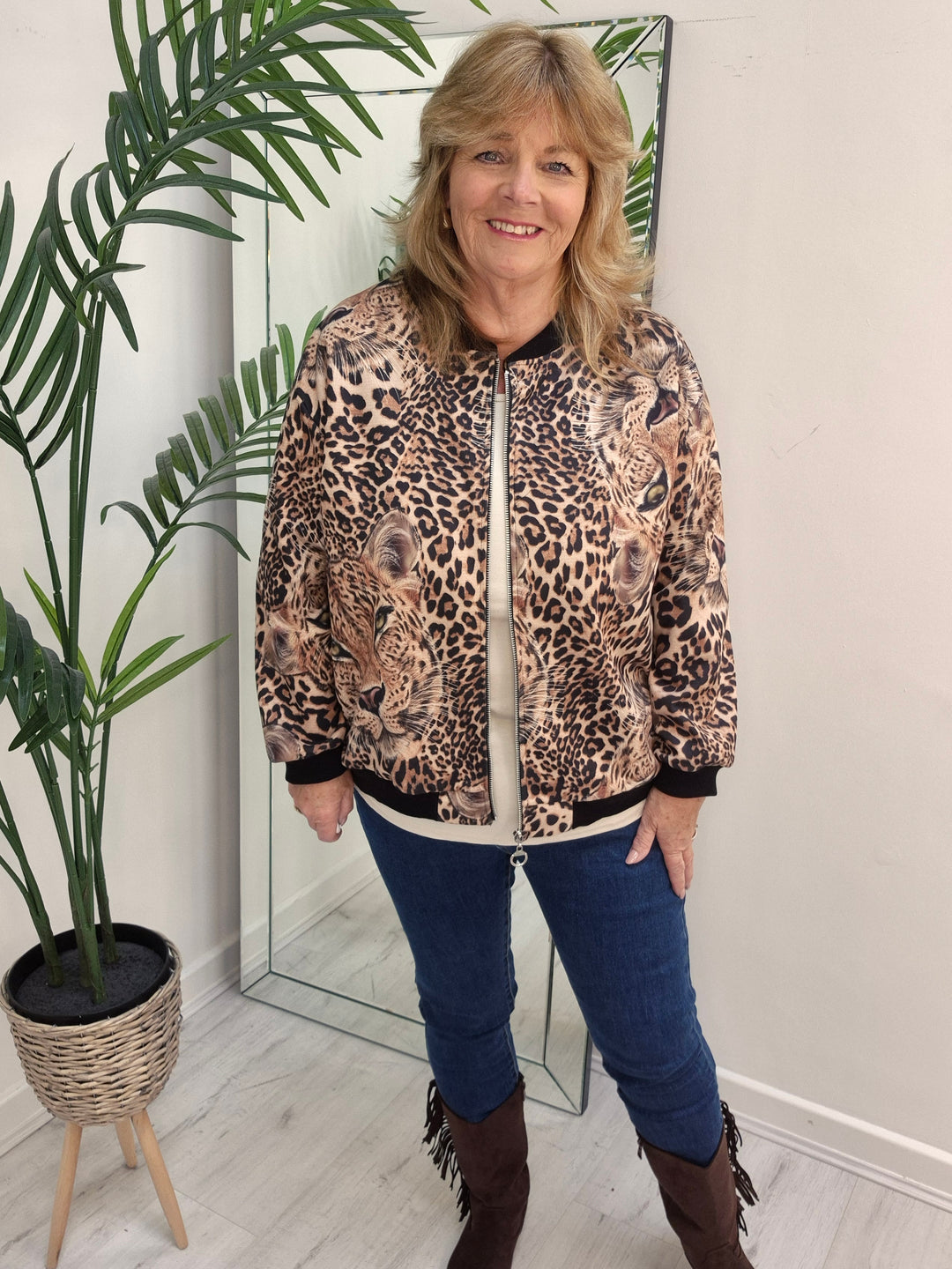 Vanessa Long Sleeve Top - (choose your Colour) - One Size/Curvy fitting from Size 14 to Size 18/20)
