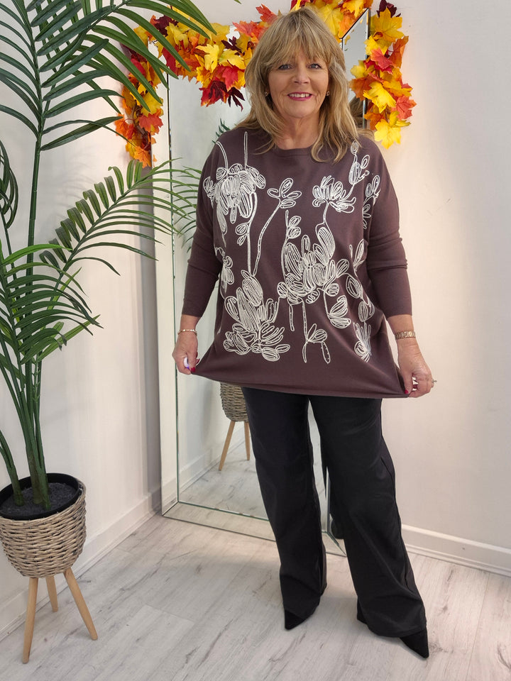 Eva Embroidered Sparkle Jumper - Chocolate (fitting from Size 14 up to Size 18/20)