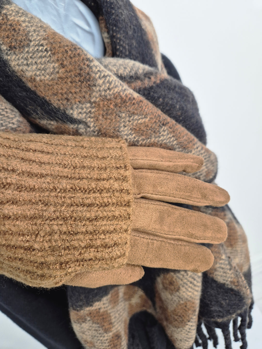 4 in 1 Gloves - Camel