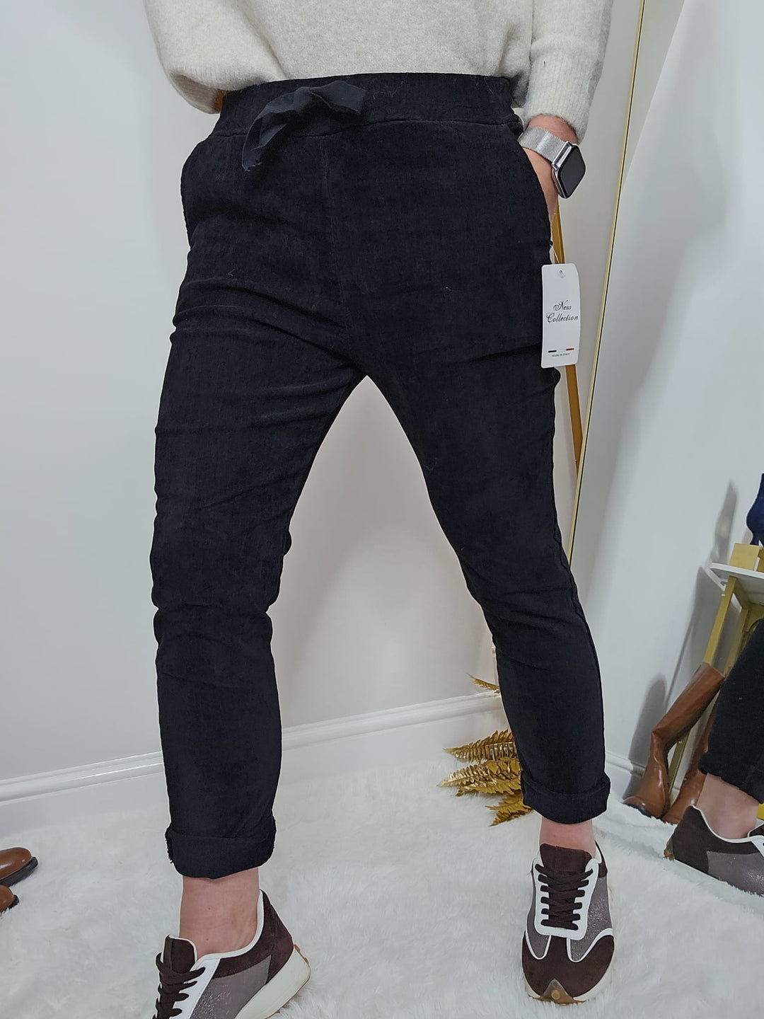 Magic Superfine Cord Pants - Black (One Size, fits from Size 10/12 to Size 16)
