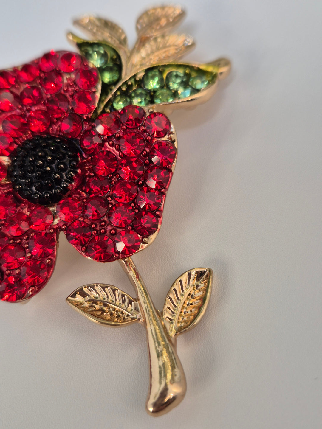 Poppy Crystal Brooch - Gold Tone