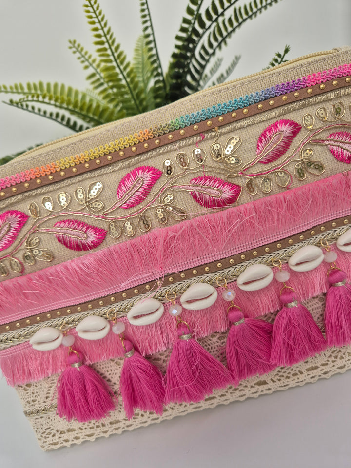 Seashells with Tassels Clutch Bag - Pink