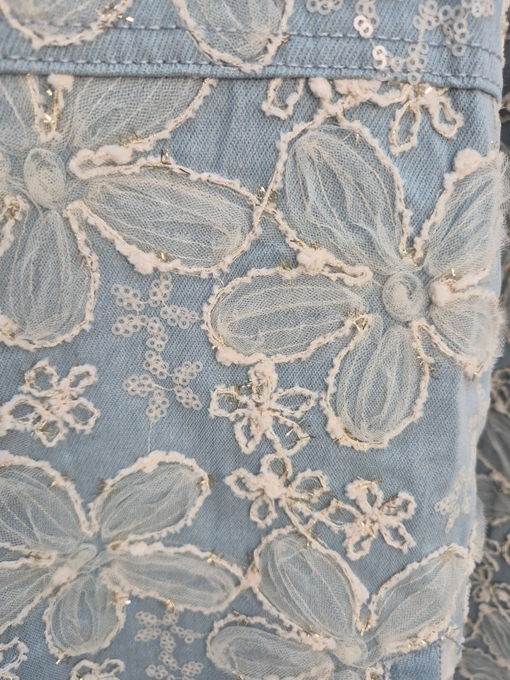 Darcy Denim Jacket - Applique Florals/Gold Metallic (One Size/Curvy, fitting from Size 14 up to 18)