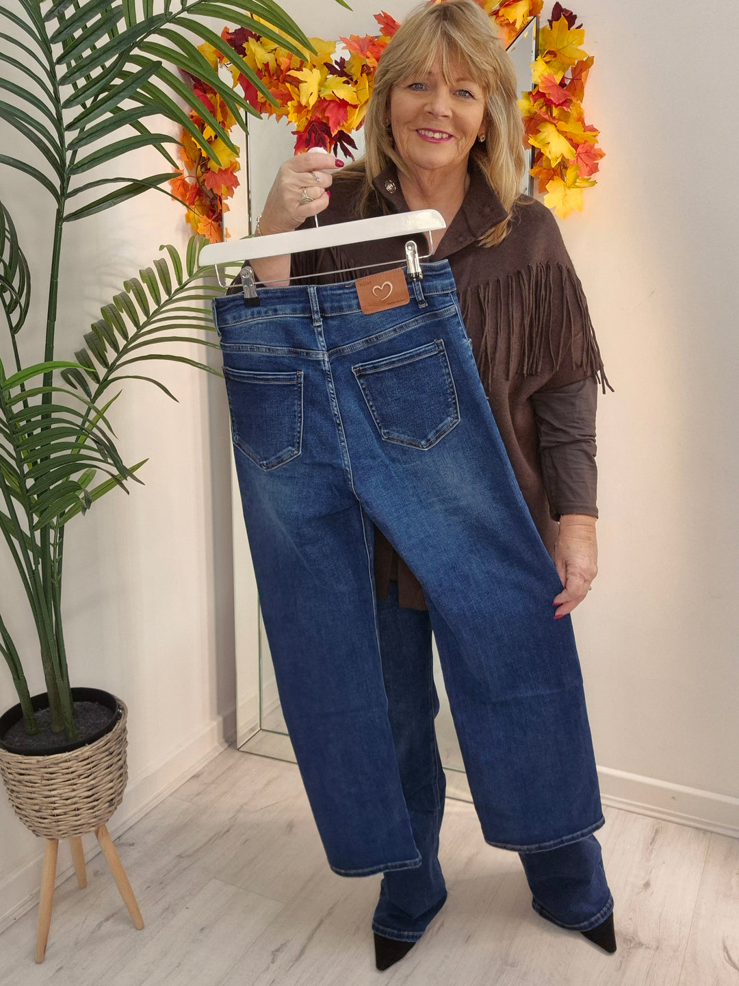 Milas Wide Leg Jeans - Dark Stonewashed - (choose your Size)