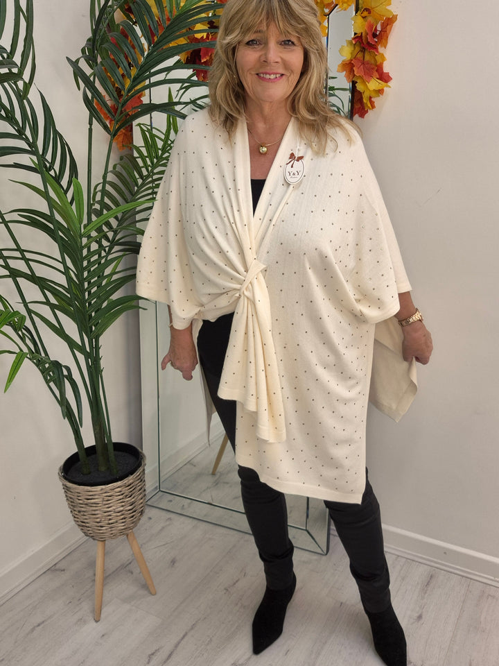Crystal Super Soft Poncho/Wrap - Cream (One Size/Curvy Size)