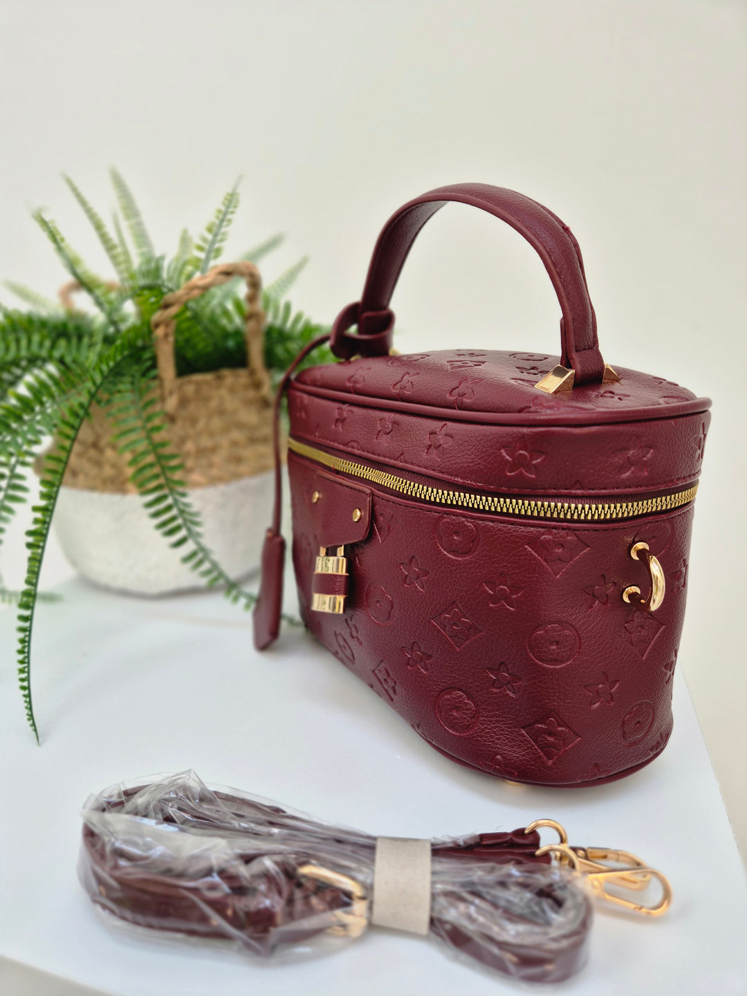 Louisa Bucket Bag - Wine