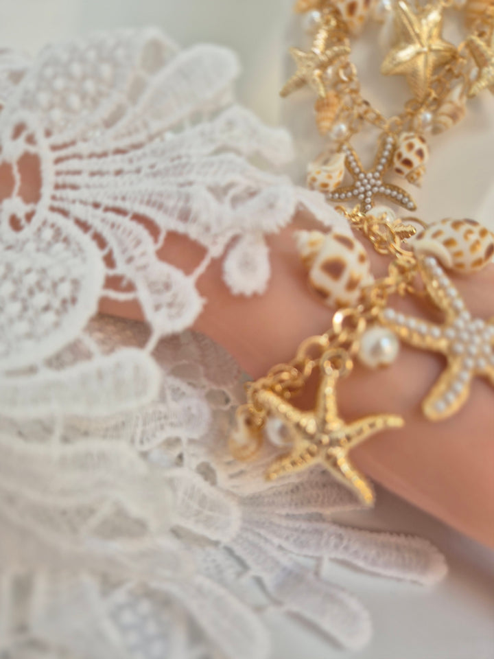 Starfish & Shells Bracelet - Gold Tone