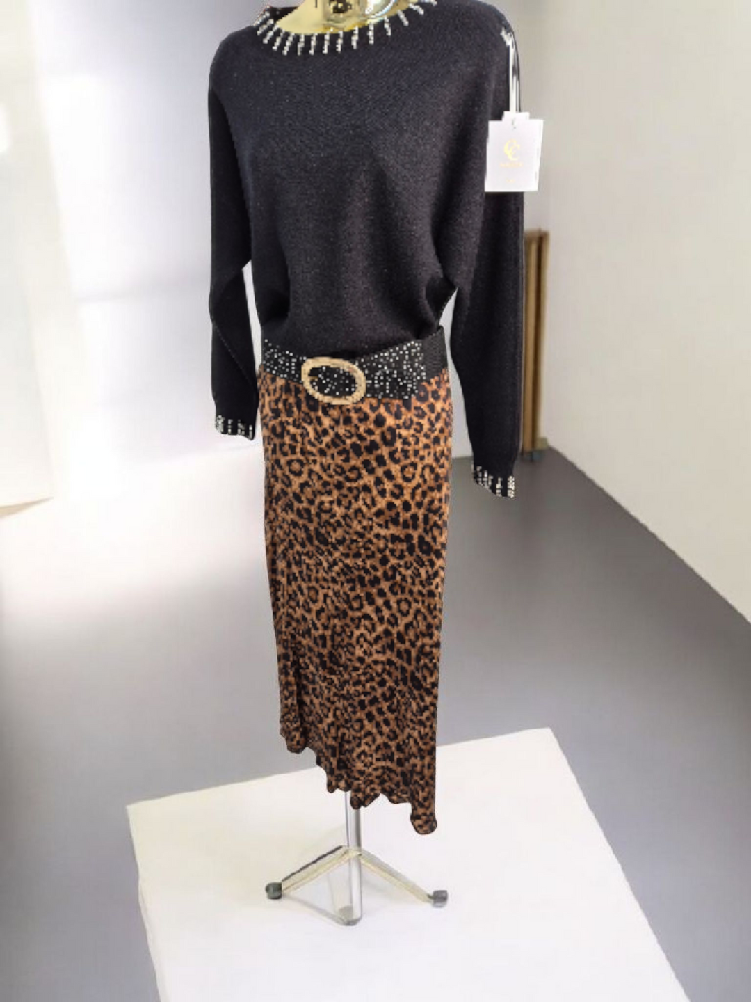 Leopard Print Midi Skirt (One Size, fits from Size 10 up to Size 14)