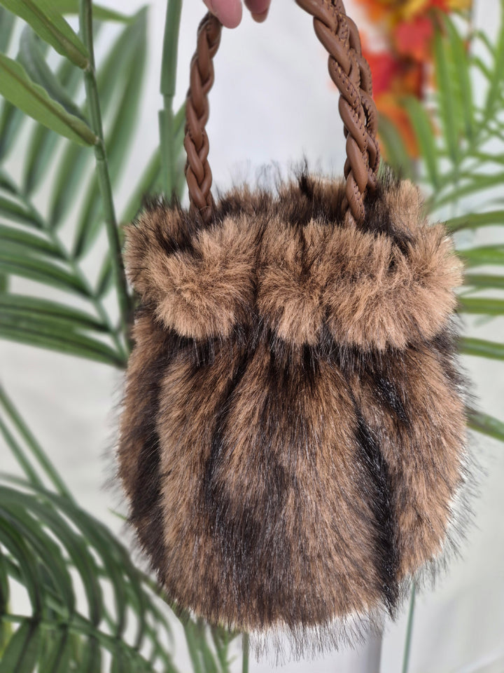 Oslo Faux Fur Bucket Bag - Chocolate