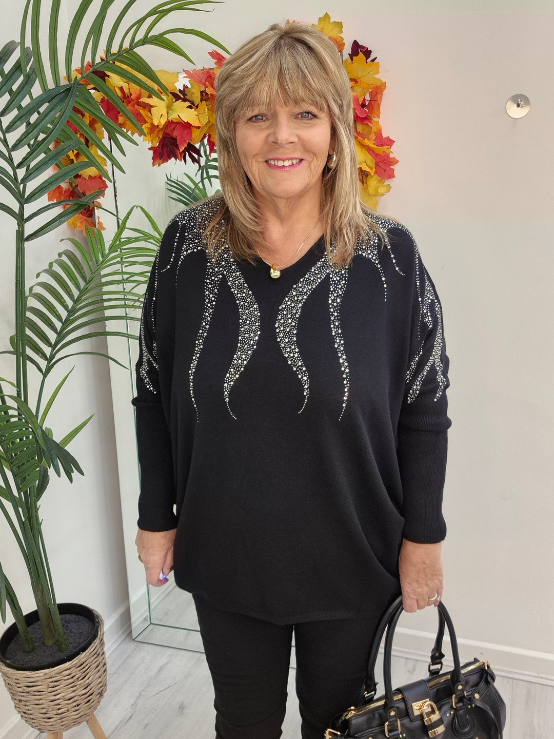 Sasha Sparkle Oversized Jumper - Black (fitting from Size 14 up to Size 20)