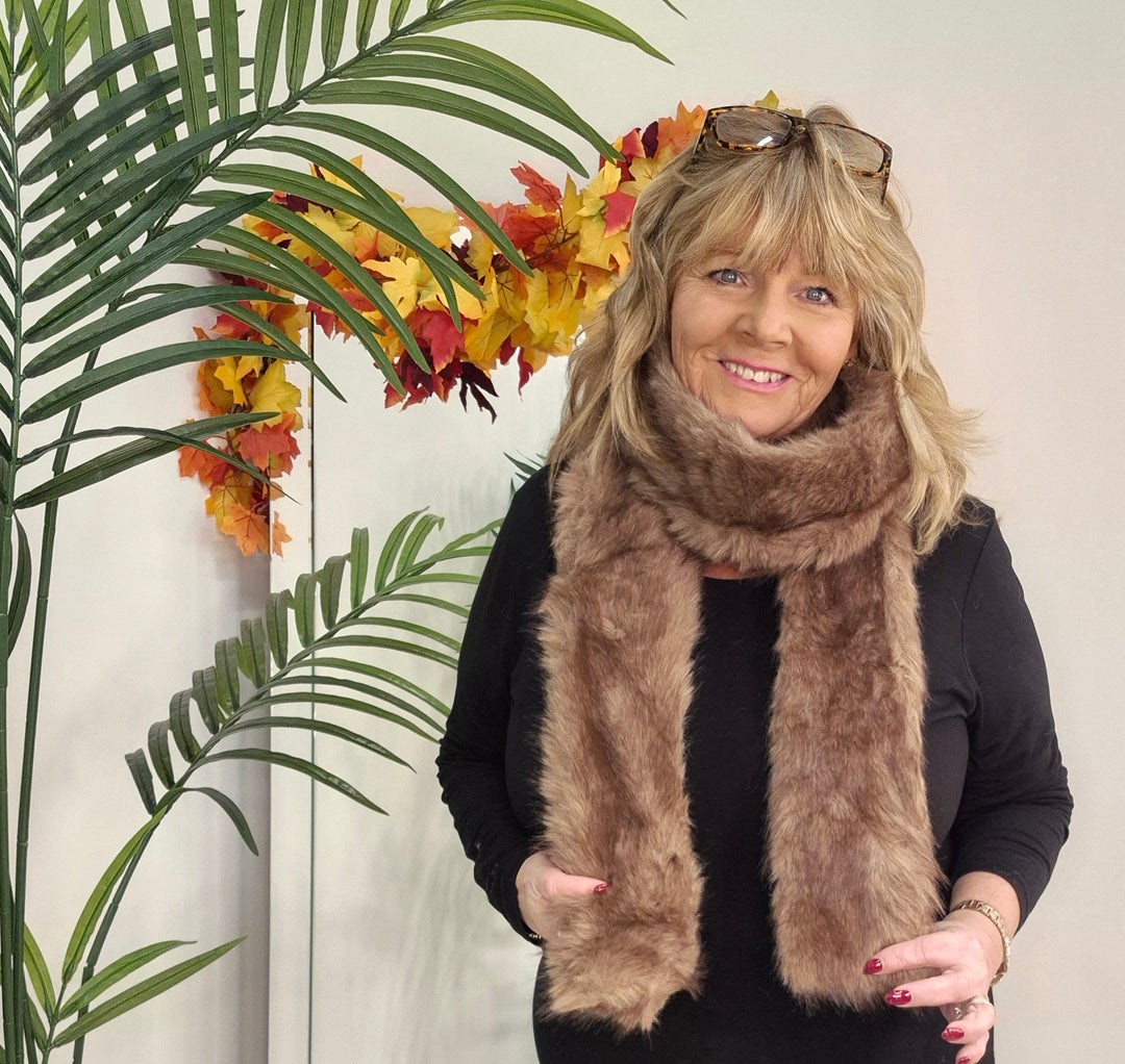 Oslo Faux Fur Long Scarf - Milk Chocolate