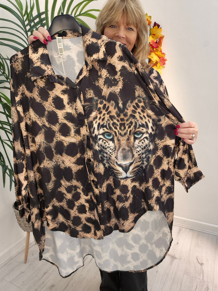 Zina Oversized Leopard Blouse - (One Size/Curvy Size, fits from Size 14/16 to Size 20)