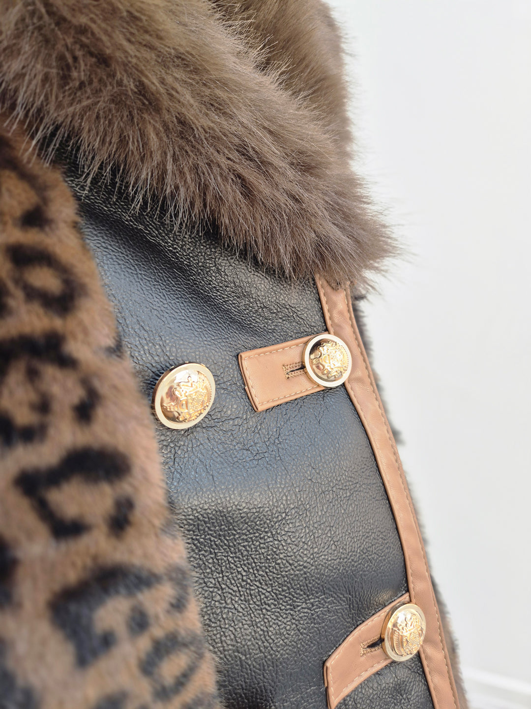 Oslo Faux Fur/Faux Leather Jacket - Chocolate Leopard - (Oversized fits Size 12/14 to Size 18/20/20)