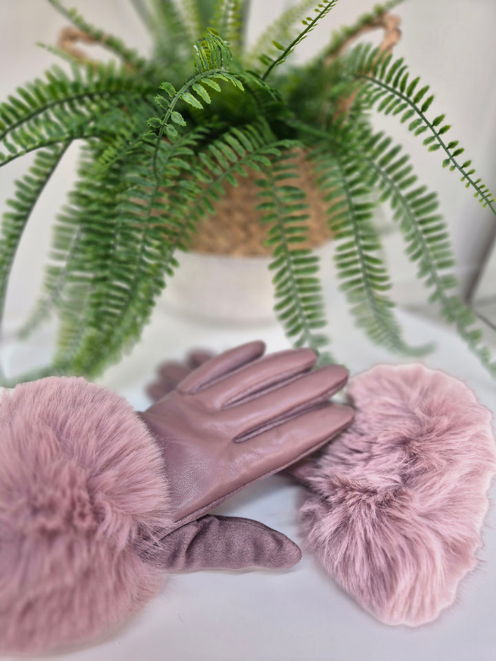 Oslo Gloves with Faux Leather & Faux Fur - Dusky Pink