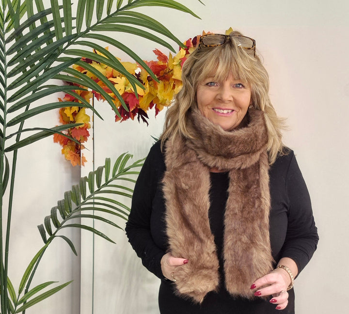 Oslo Faux Fur Long Scarf - Milk Chocolate