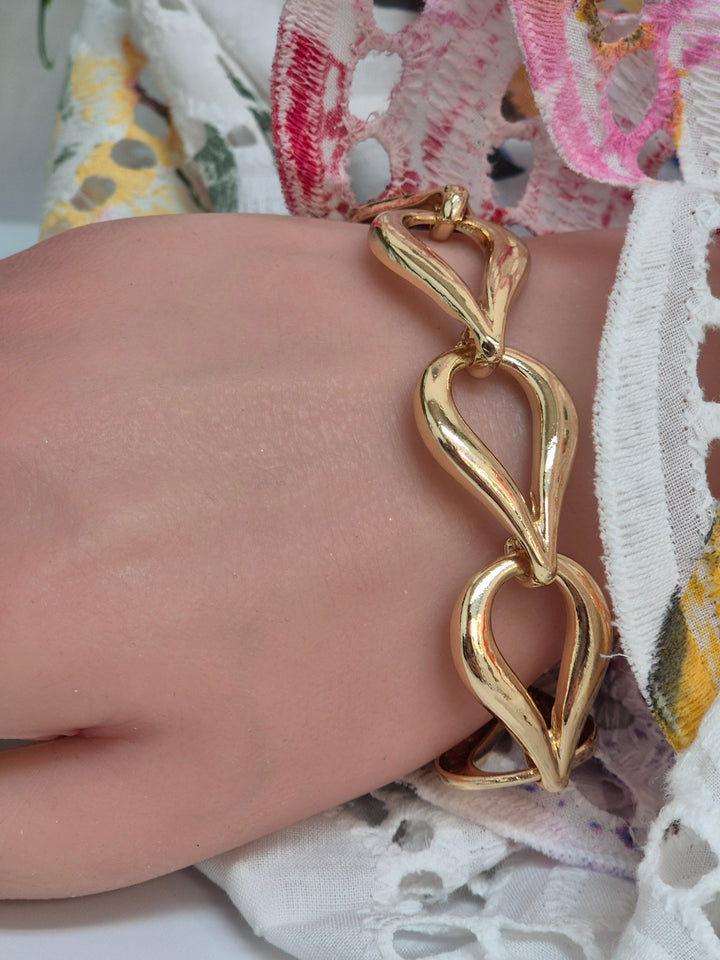 (Teardrop Bracelet (Large) - Gold Tone
