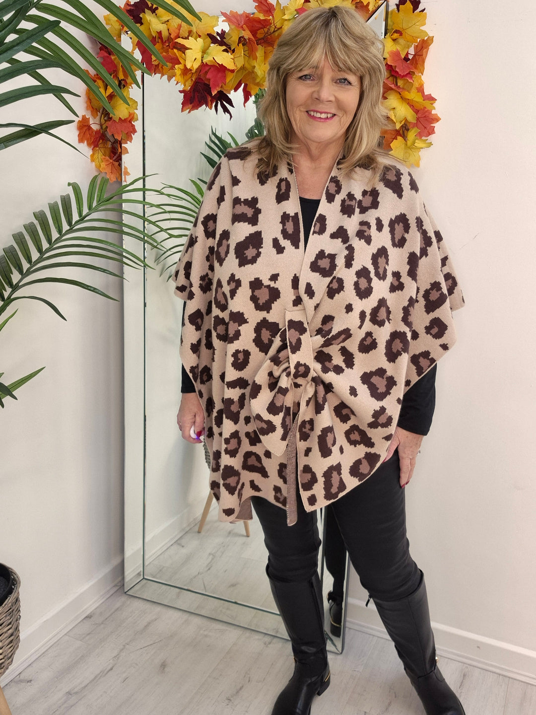 Leopard Super Soft Poncho/Wrap - Mochaccino (One Size/Curvy Size from 12 up to Size 20)
