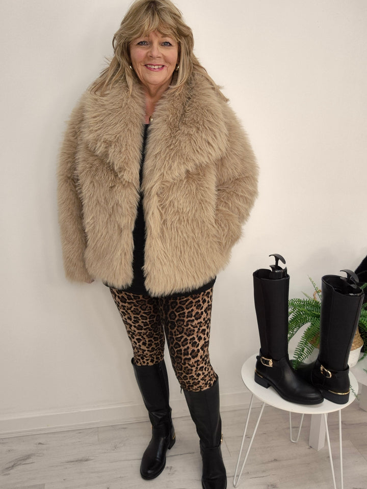 Lizzy Leopard Leggings (Soft Touch) - (choose your Size)