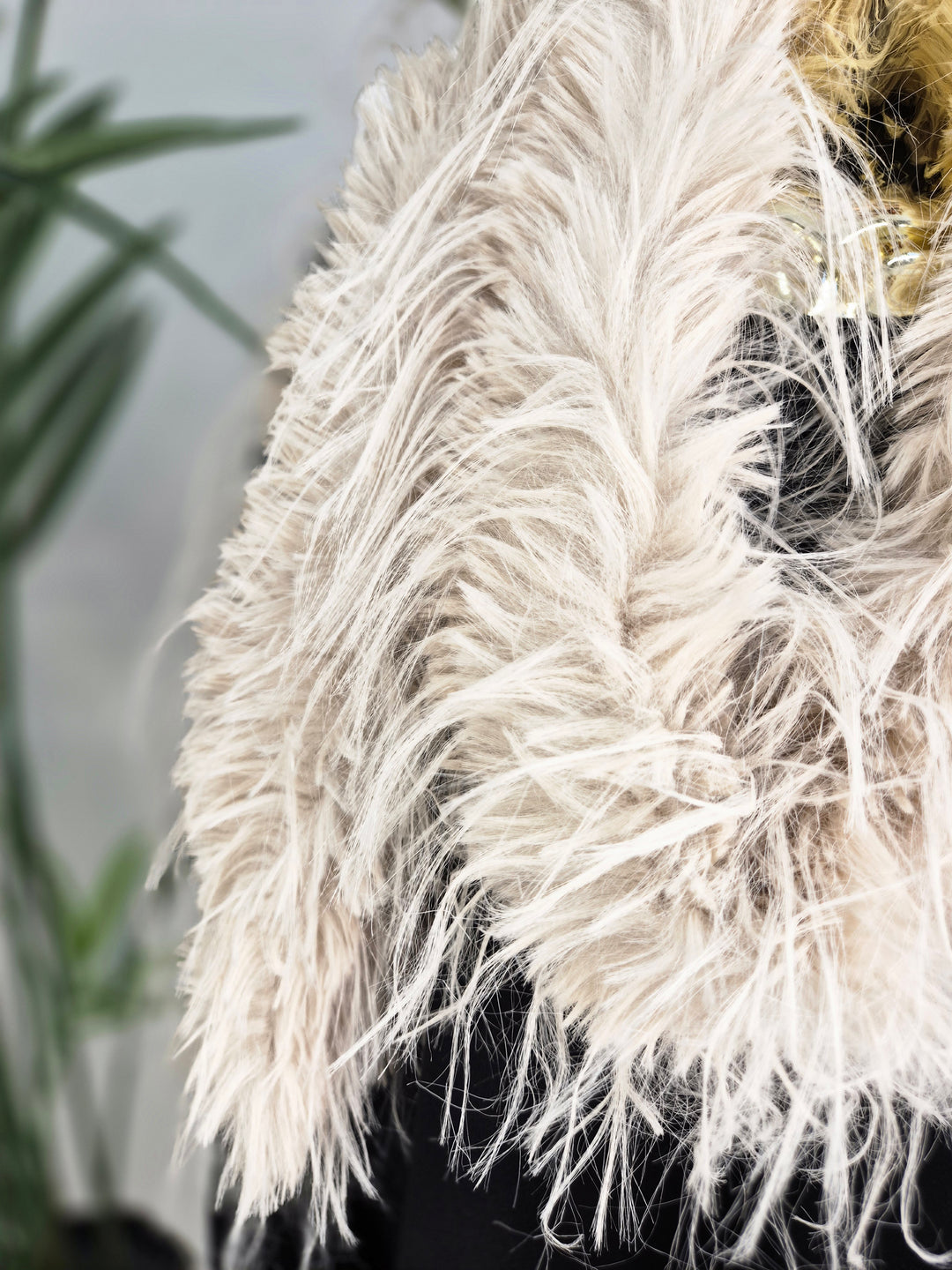 Oslo Faux Fur Shaggy Long Scarf - Cream