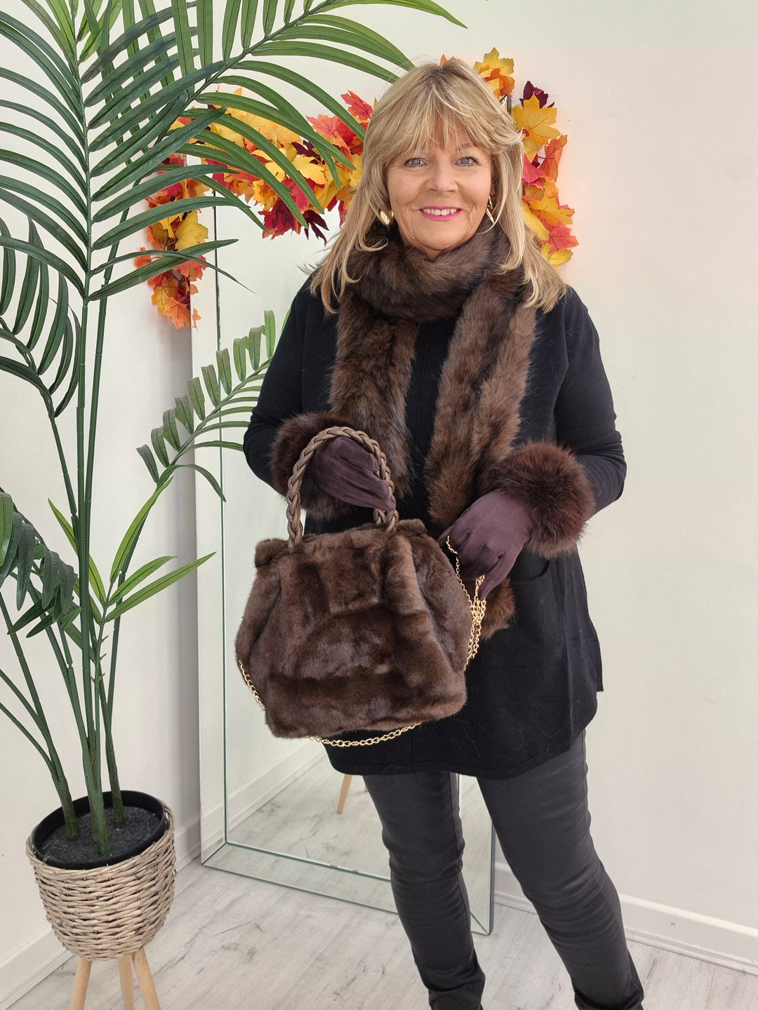 Oslo Faux Fur Long Scarf - Chocolate