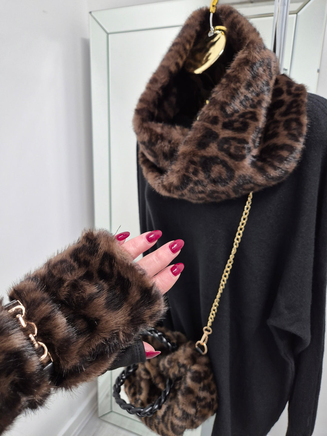 Oslo Faux Fur Infinity Snood - Chocolate Leopard