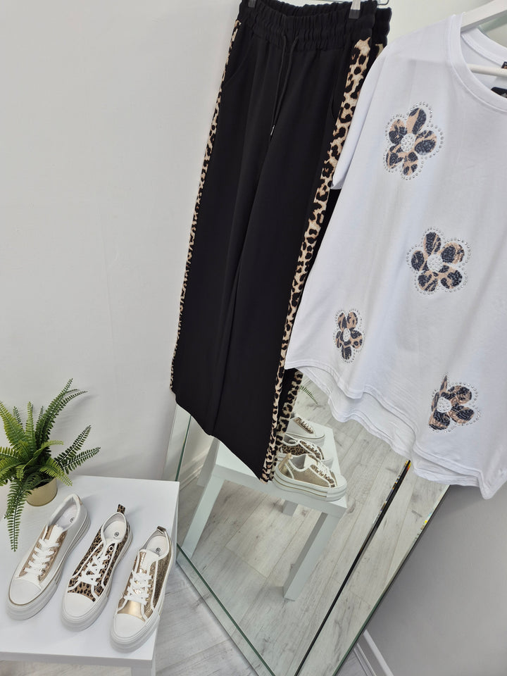 Floral Leopard Tee Shirt - White