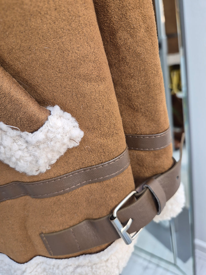 Borg Gilet with Zip - Tan (One Size fitting from Size 12 up to Size 16)