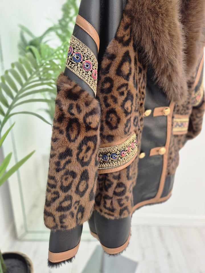 Oslo Faux Fur/Faux Leather Jacket - Chocolate Leopard - (Oversized fits Size 12/14 to Size 18/20/20)