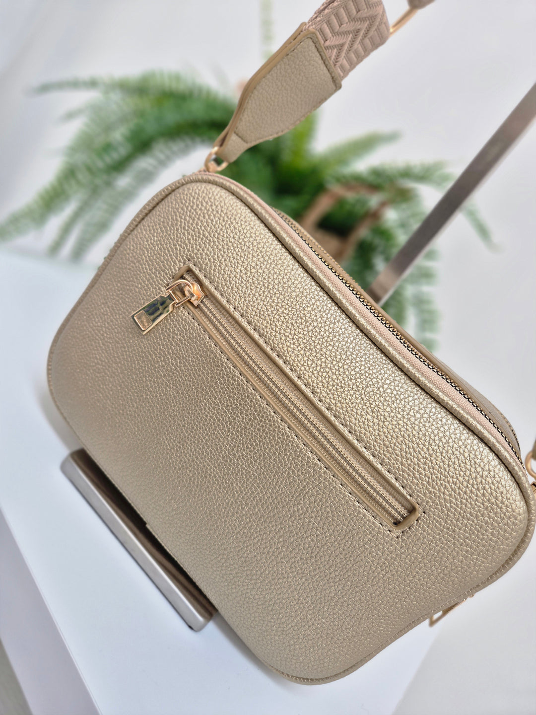 Diamond Quilted Bag - Metallic Gold (Gold Tone)