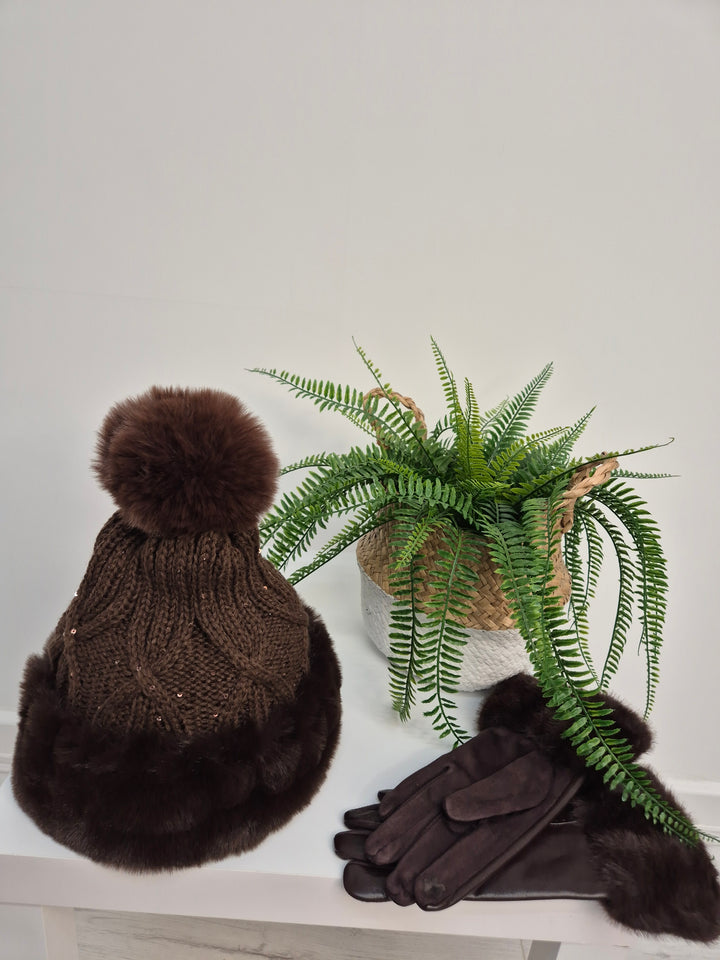 Oslo Gloves with Faux Leather & Faux Fur - Chocolate