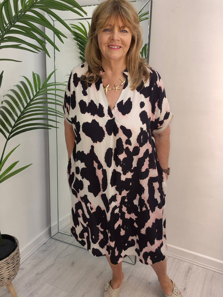 Leona Leopard Dress - (choose your Colour) (One Size/Curvy fitting from Size 14 to Size 20)