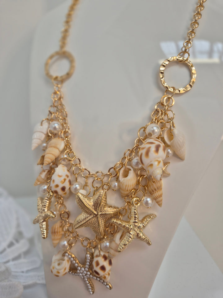 Starfish & Shells Necklace - Gold Tone