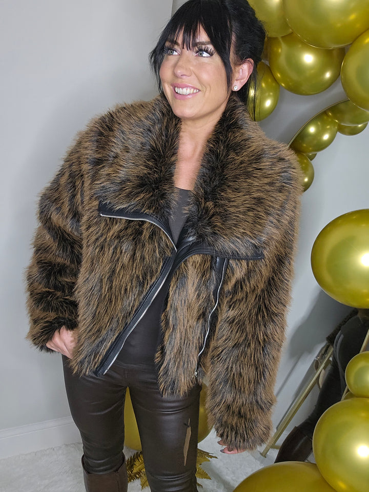 Oslo Faux Fur Jacket with Shawl Collar & Zip (One Size - fits from 10 up to Size 16) - Chocolate