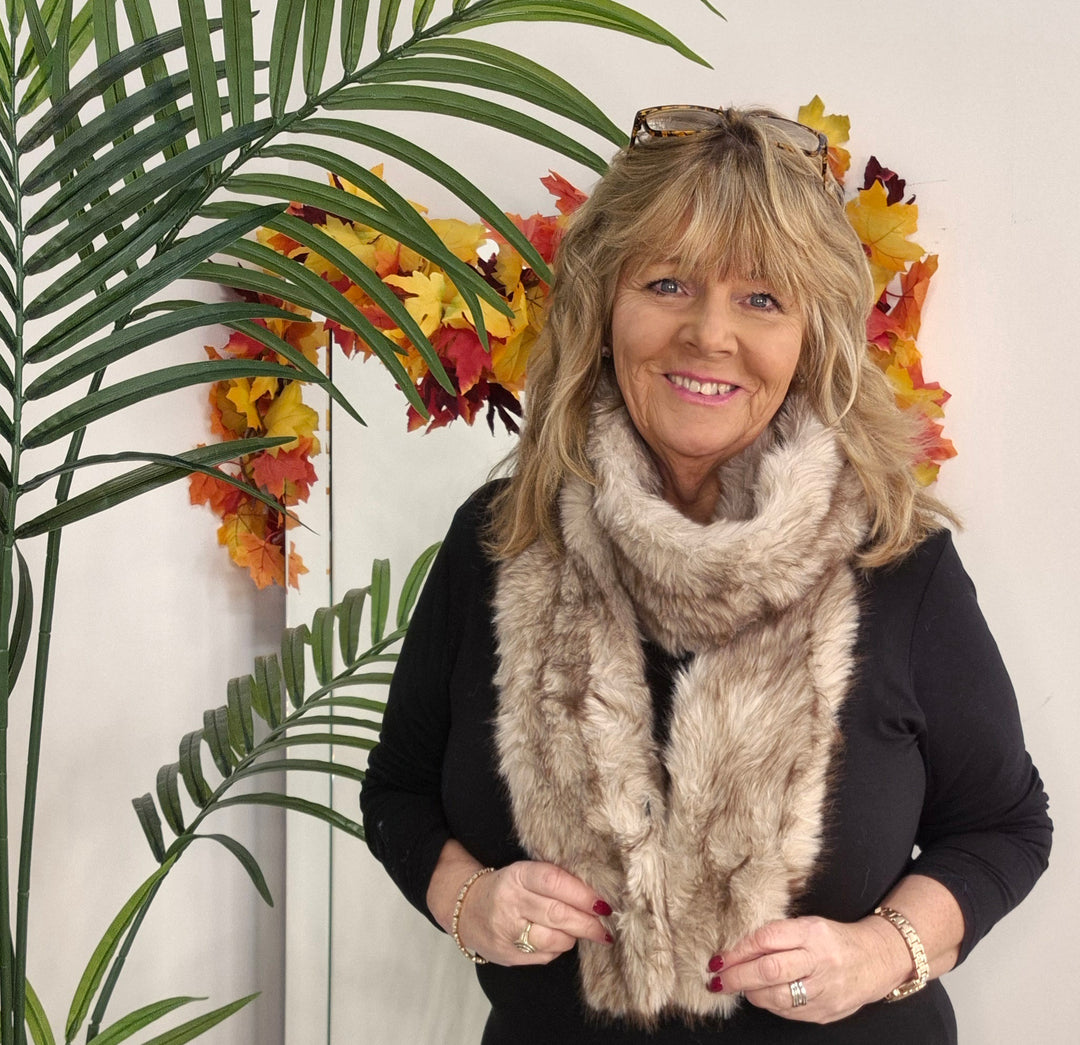Oslo Faux Fur Long Scarf - Cappuccino