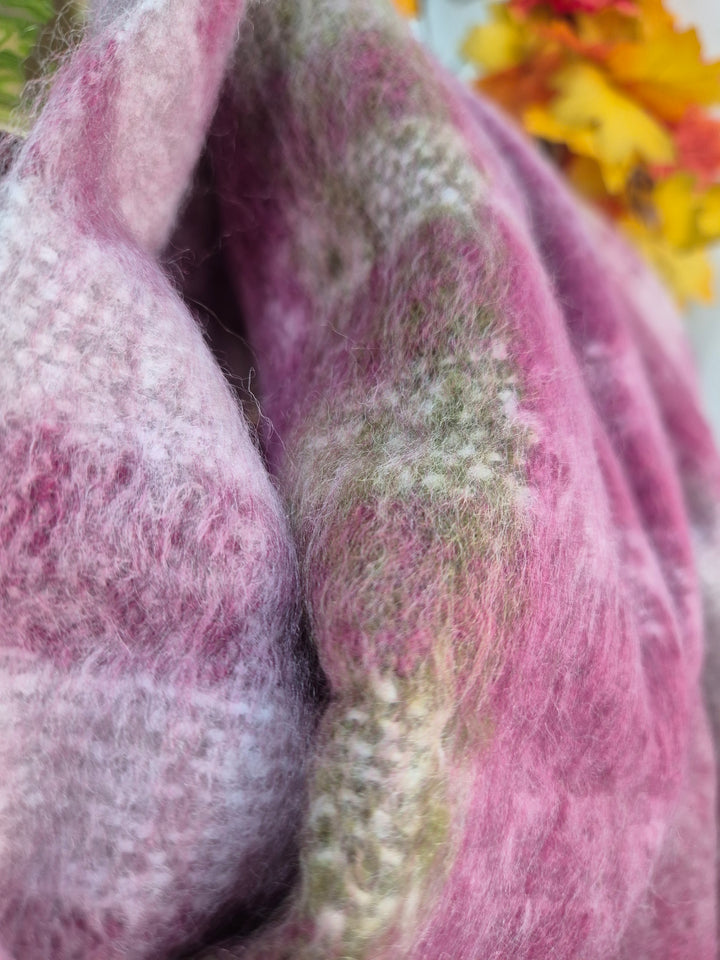 Checked Scarf with Fringing - Wine