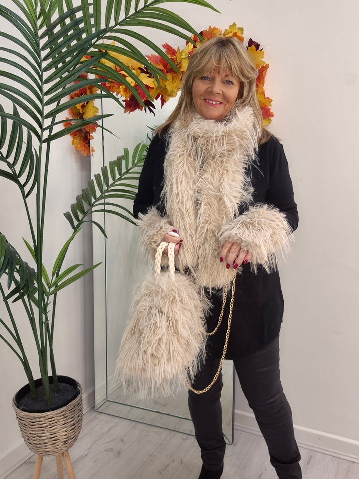 Oslo Faux Fur Shaggy Long Scarf - Cream