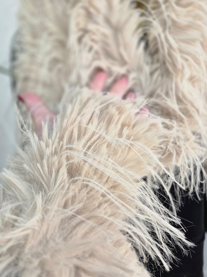 Oslo Faux Fur Shaggy Fingerless Gloves/Cuffs - Cream